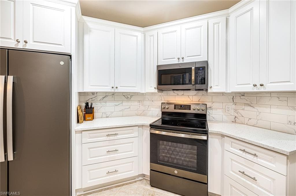 5051 Indigo Bay BLVD 102 photo 13 of 47