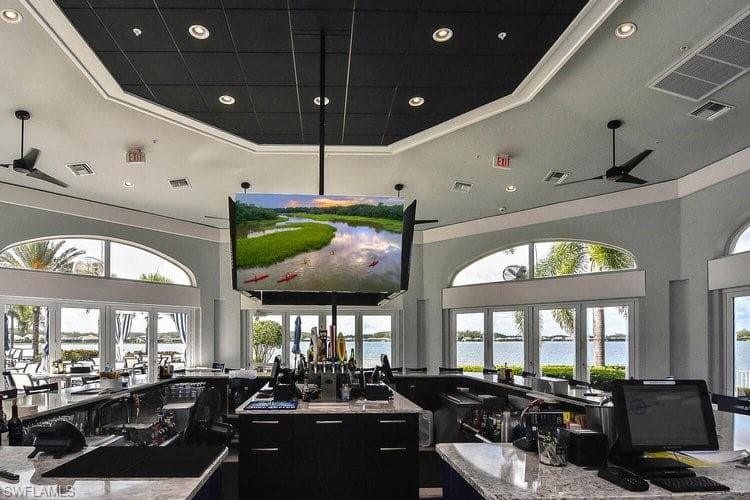 Community Restaurant-Captain's Club - View 3