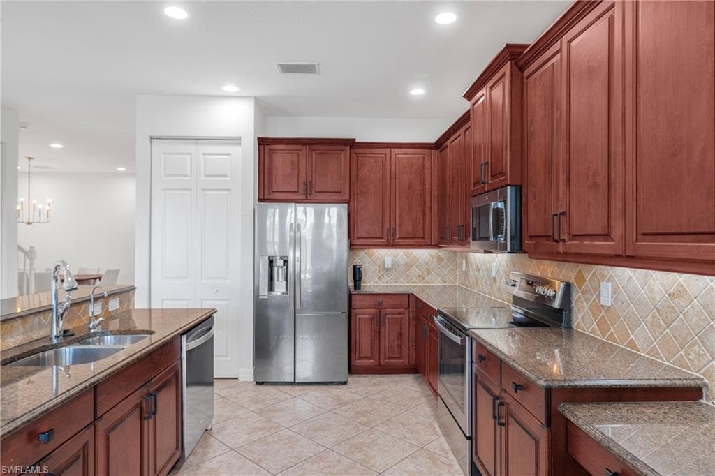 10487 Winged Elm LN photo 7 of 43