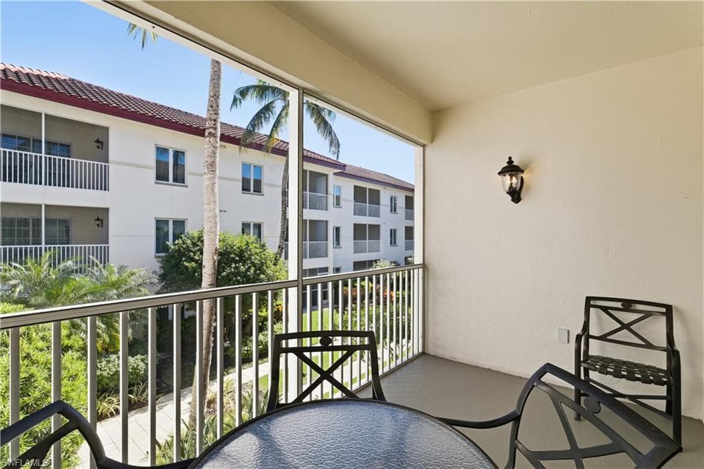 Balcony with a sunroom