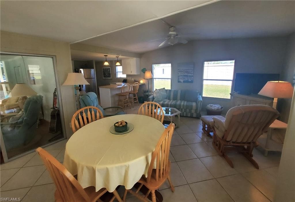 Plenty of room to entertain your family and friends here!