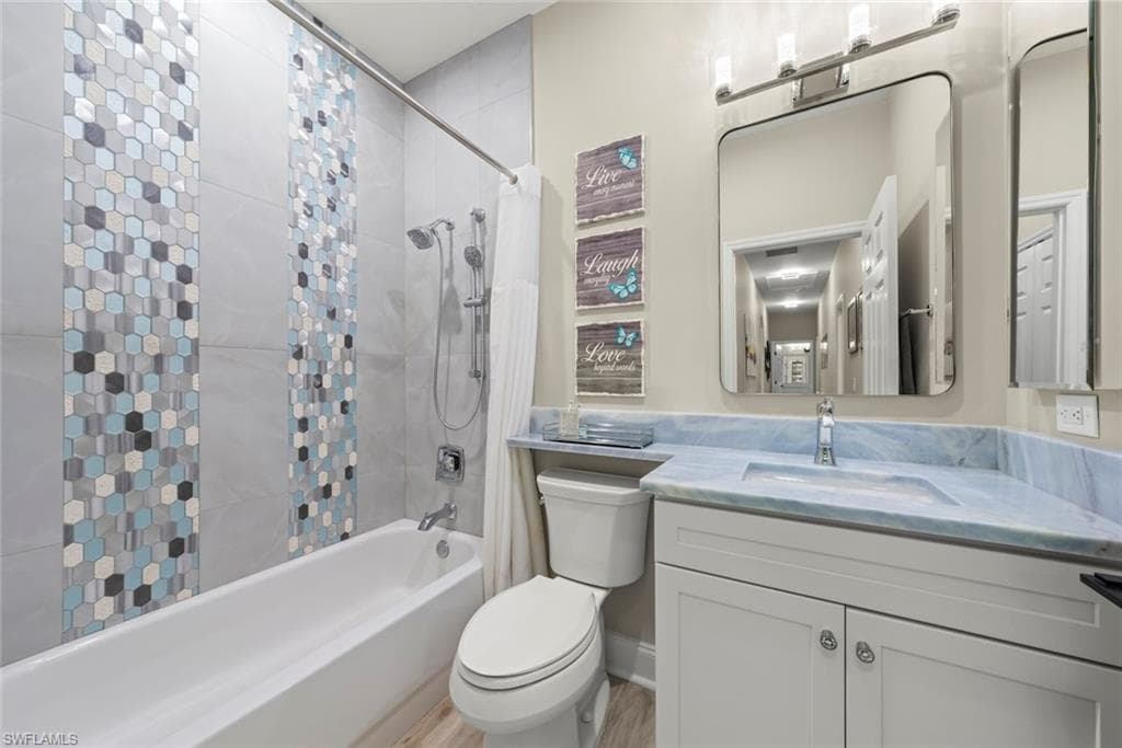 15520 Greenock LN photo 27 of 50