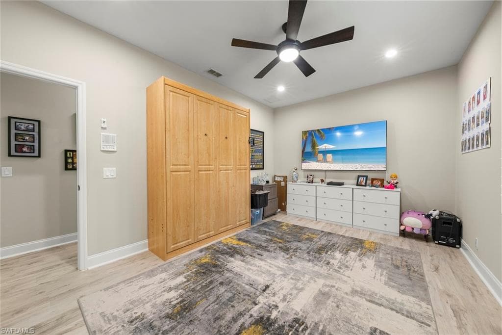 15520 Greenock LN photo 24 of 50