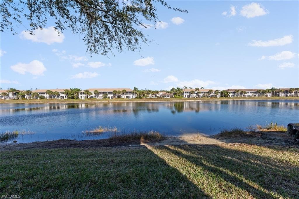 10124 Colonial Country Club BLVD 503 photo 32 of 43