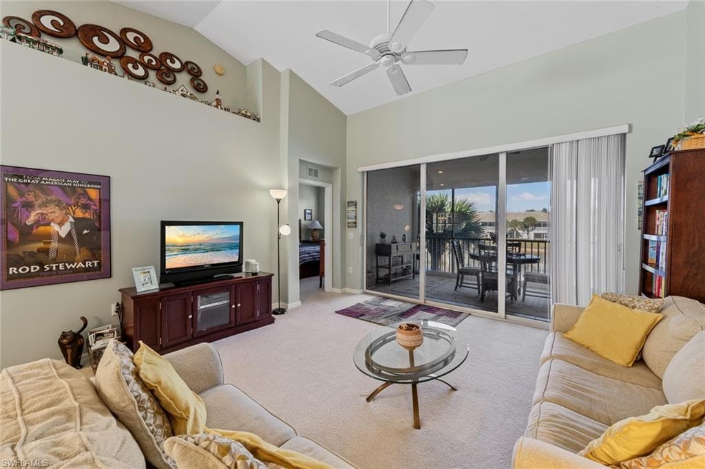 10124 Colonial Country Club BLVD 503 photo 5 of 43