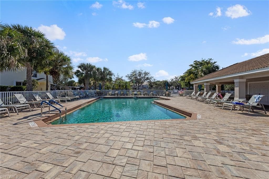 10124 Colonial Country Club BLVD 503 photo 33 of 43