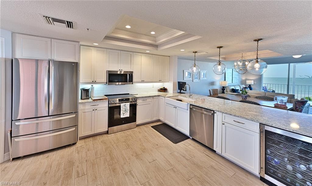 260 Barefoot Beach BLVD 604 photo 13 of 29