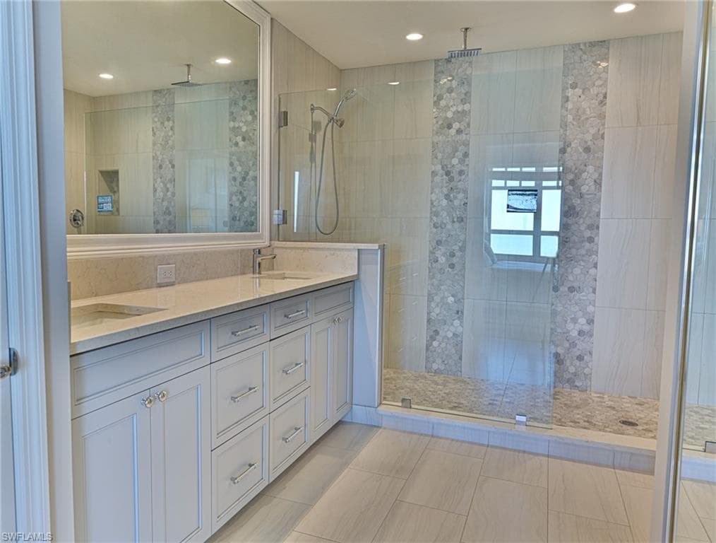 260 Barefoot Beach BLVD 604 photo 20 of 29