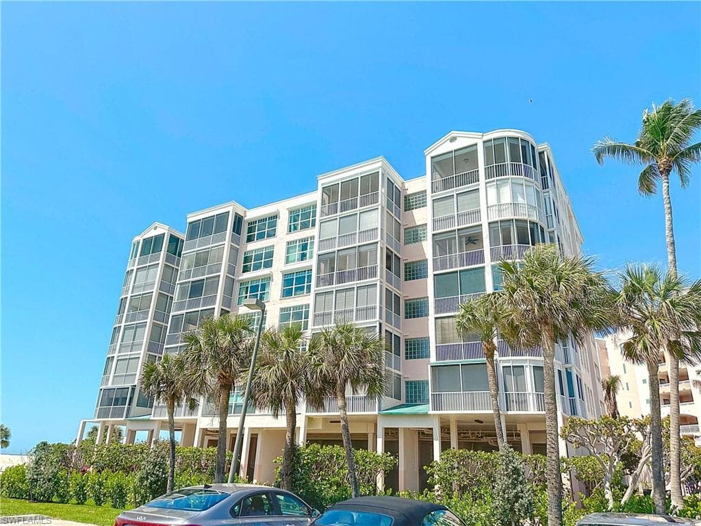 269 Barefoot Beach BLVD PH3 photo 4 of 17