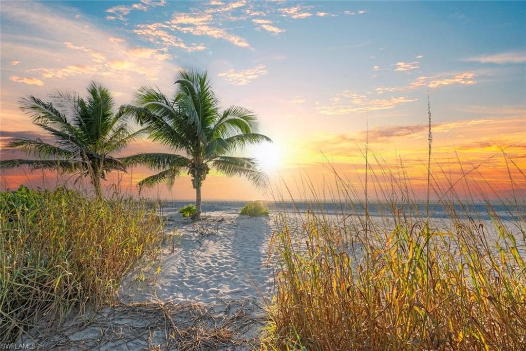 16632 Captiva DR photo 32 of 38