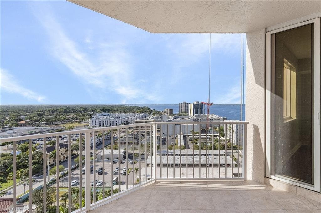 Guest Balcony