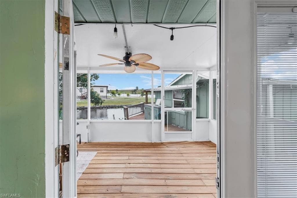 Screened porch to deck