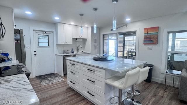 5524 Ben Franklin LN photo 1 of 42