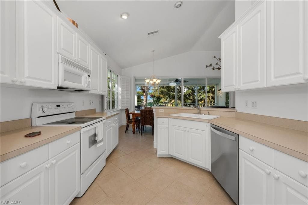 26914 Montego Pointe CT 201 photo 8 of 24