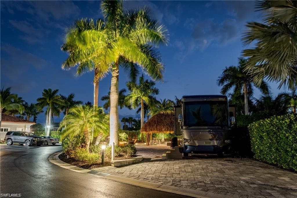 13526 Snook CIR photo 3 of 41