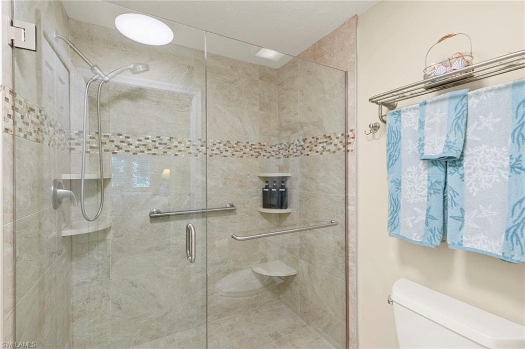 7670 Pebble Creek CIR 103 photo 13 of 35