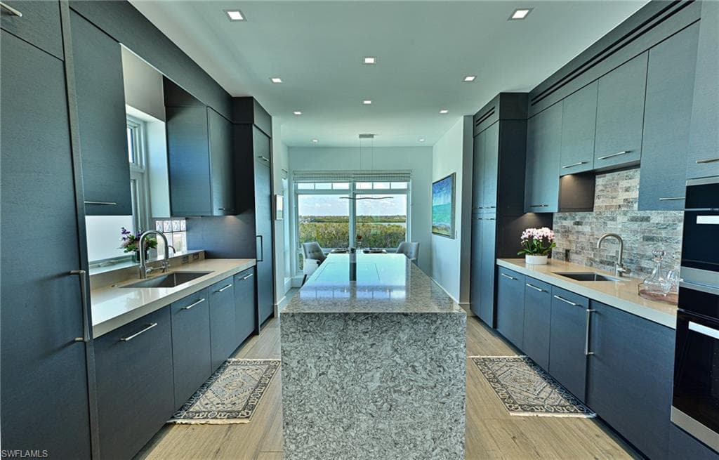 255 Barefoot Beach BLVD PH01 photo 21 of 47