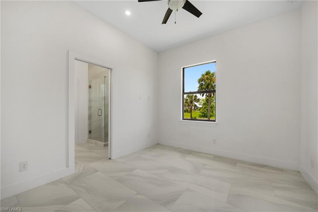 17200 Mint LN photo 22 of 40