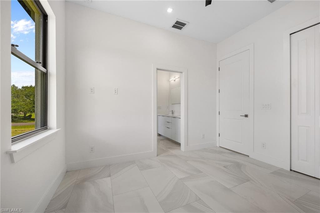 17200 Mint LN photo 27 of 40