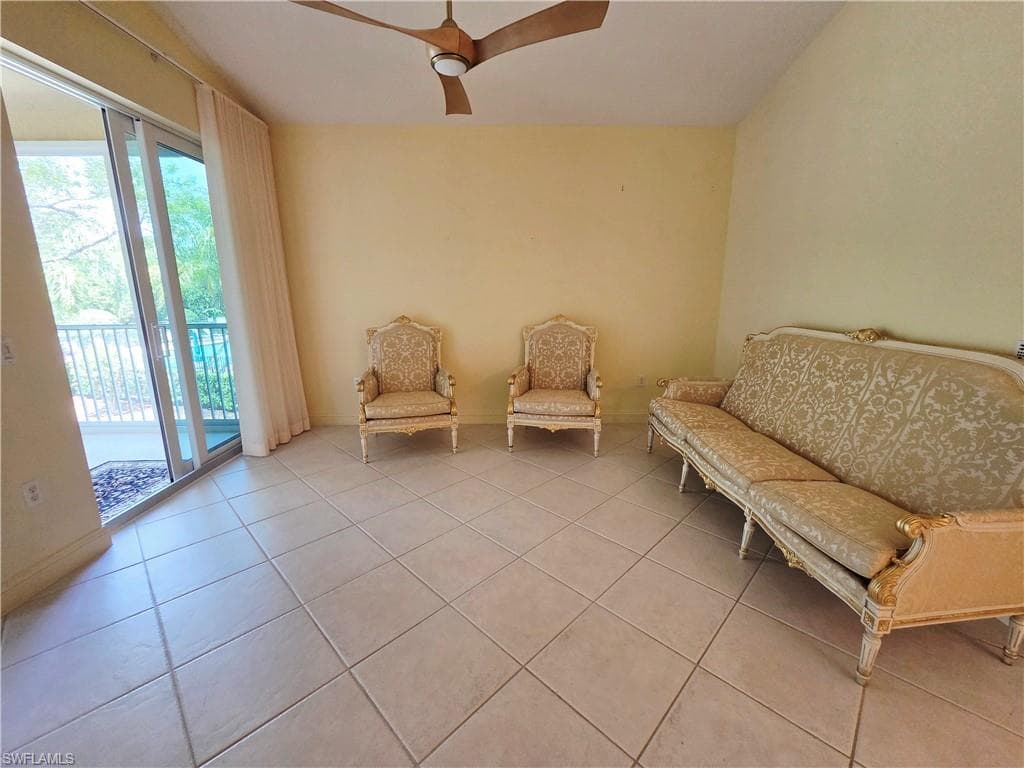 6775 Huntington Lakes CIR 202 photo 23 of 46