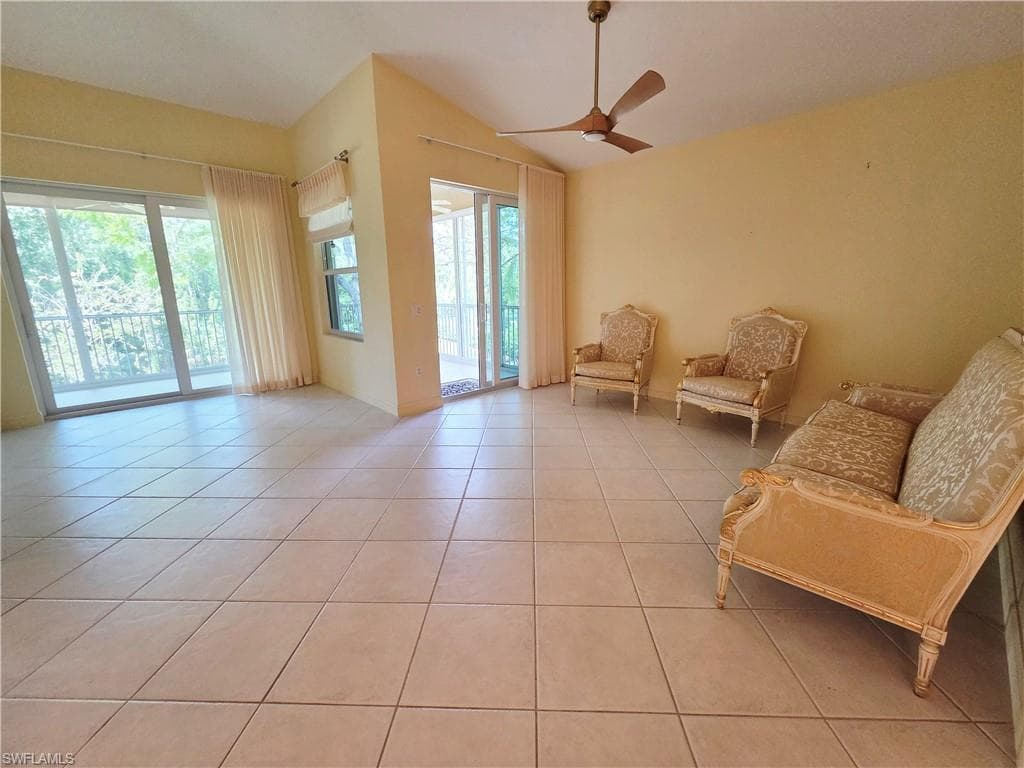 6775 Huntington Lakes CIR 202 photo 20 of 46
