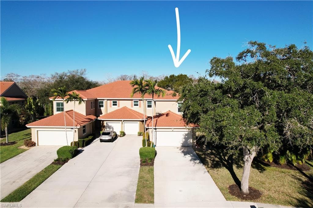 6775 Huntington Lakes CIR 202 photo 45 of 46