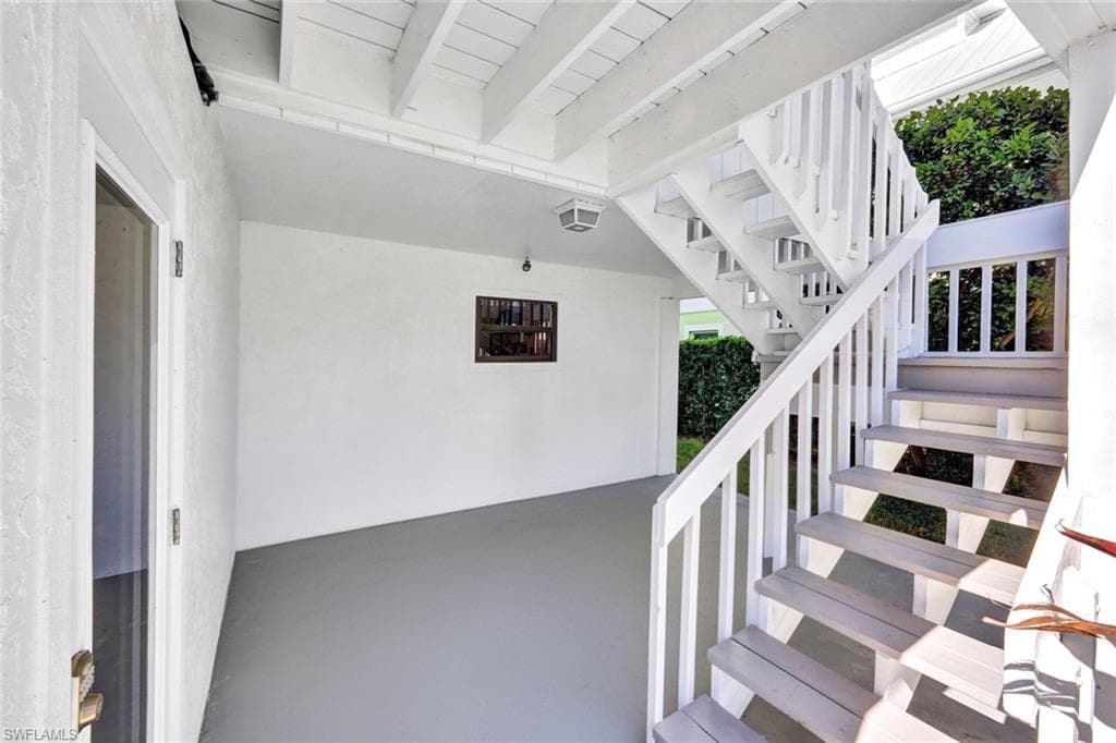 1285 Grand Canal DR photo 4 of 40