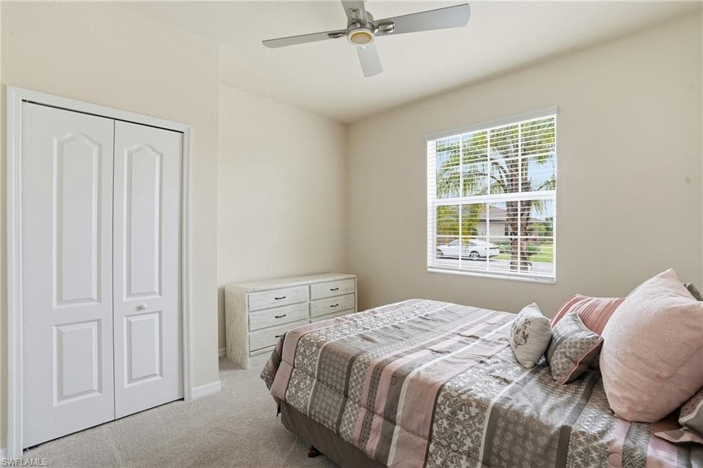 4025 E Hampton CIR photo 22 of 41