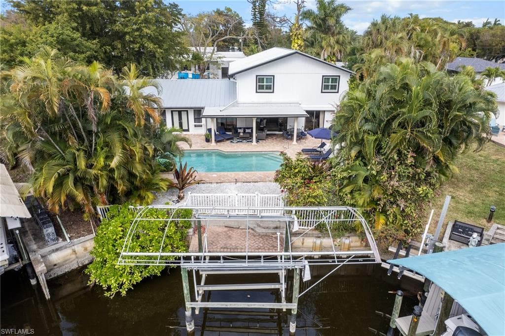 1030 Aqua LN photo 27 of 41