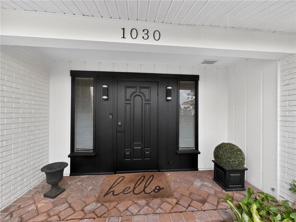 1030 Aqua LN photo 34 of 41