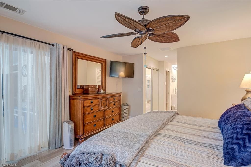 5423 Teak Wood DR photo 14 of 31