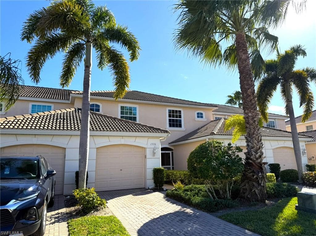 1376 Weeping Willow CT photo 1 of 50