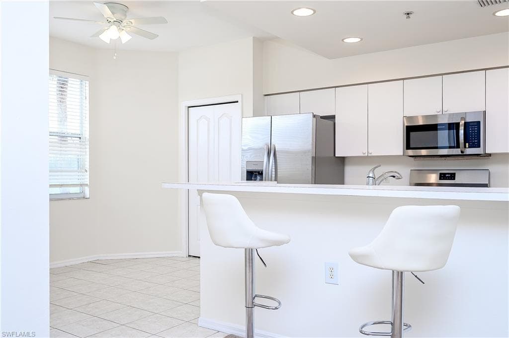 3790 Sawgrass WAY 3222 photo 10 of 39