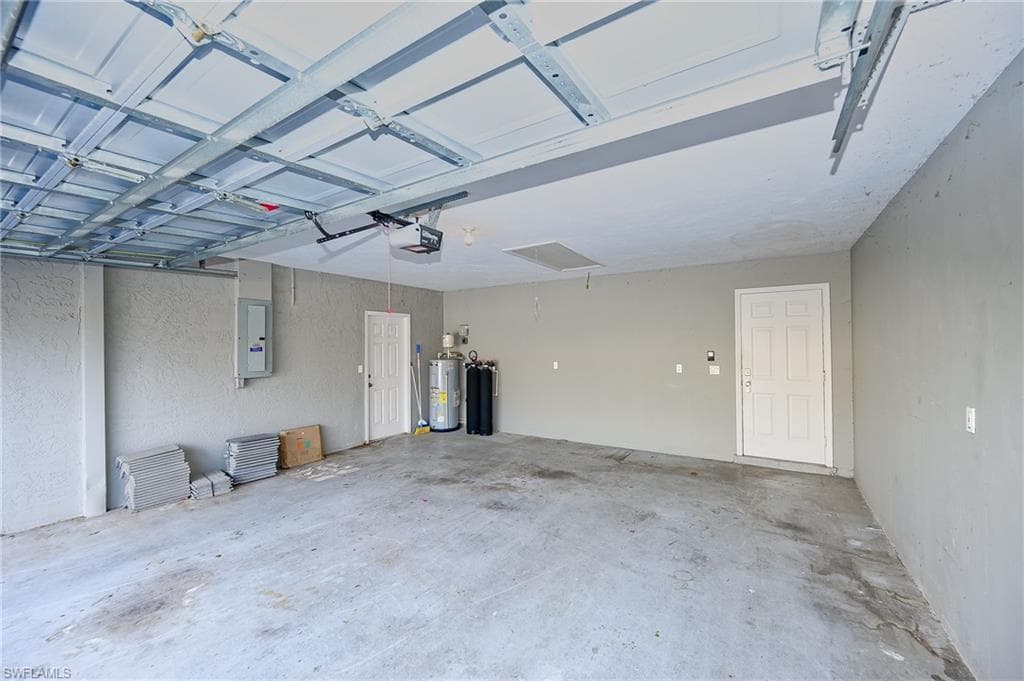 382 Henley DR photo 20 of 29