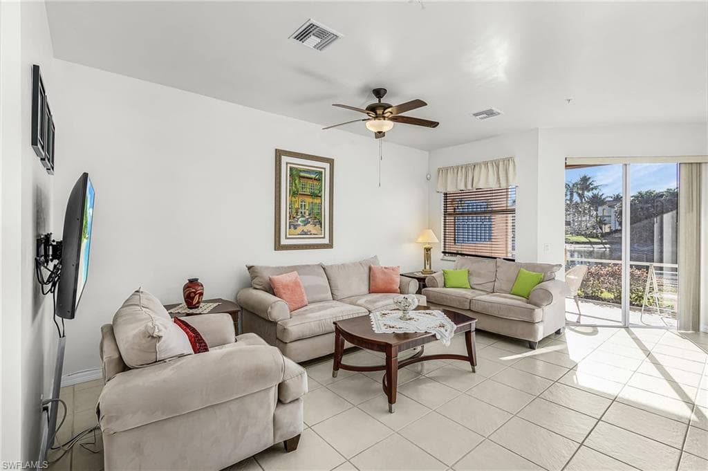 9305 La Playa CT 1613 photo 3 of 25
