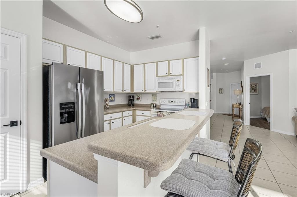 9305 La Playa CT 1613 photo 5 of 25