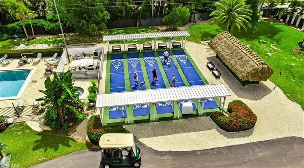 Shuffle courts