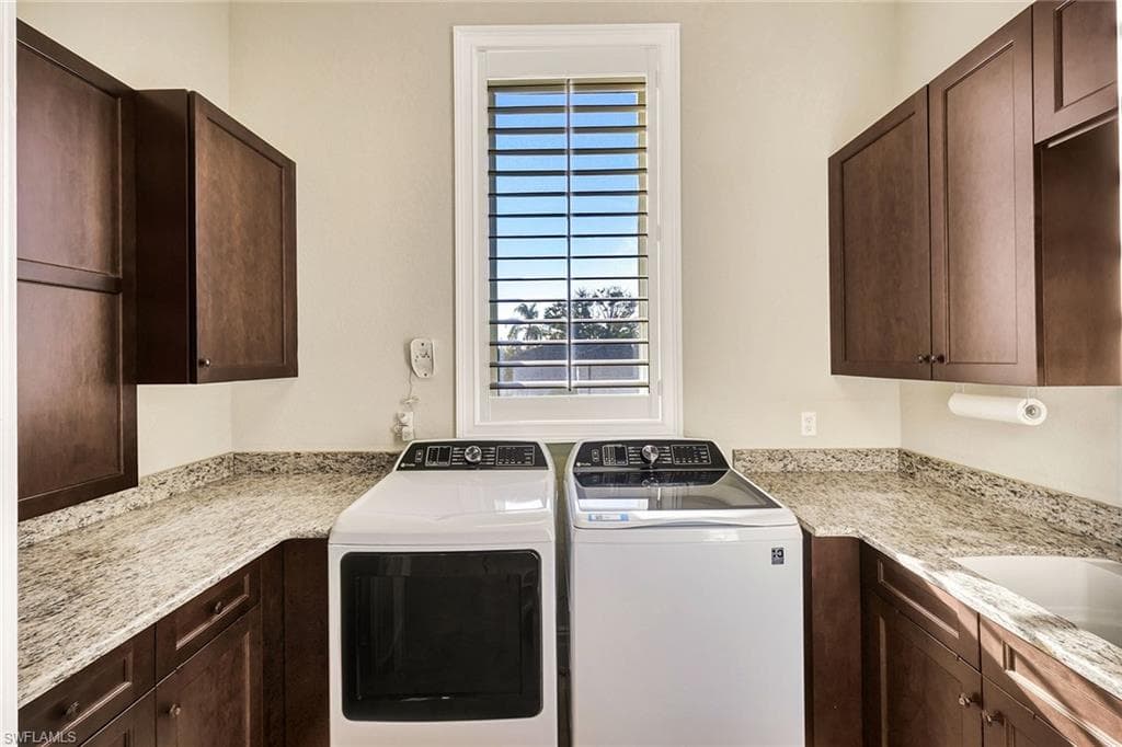 4806 Regal DR photo 32 of 50
