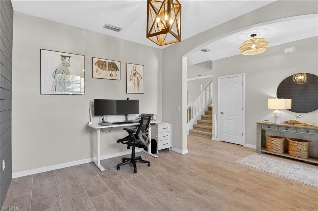 Amazing Flex Space or Home Office