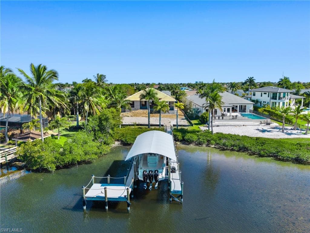 6901 Deep Lagoon LN photo 6 of 14