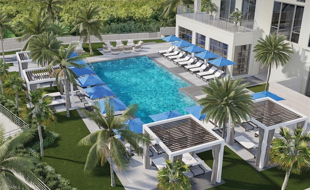 Epique Residence Pool