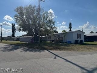 View of manufactured / mobile home
