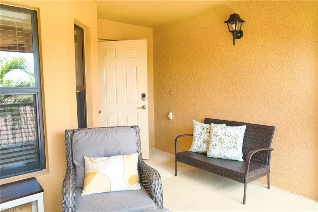 13730 Julias WAY 726 photo 30 of 46