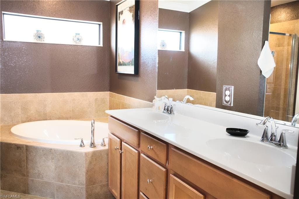 13730 Julias WAY 726 photo 37 of 46