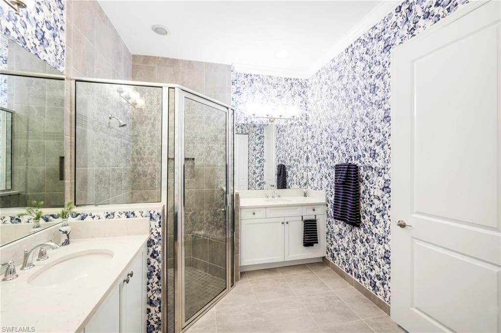 16471 Orinda WAY photo 25 of 33
