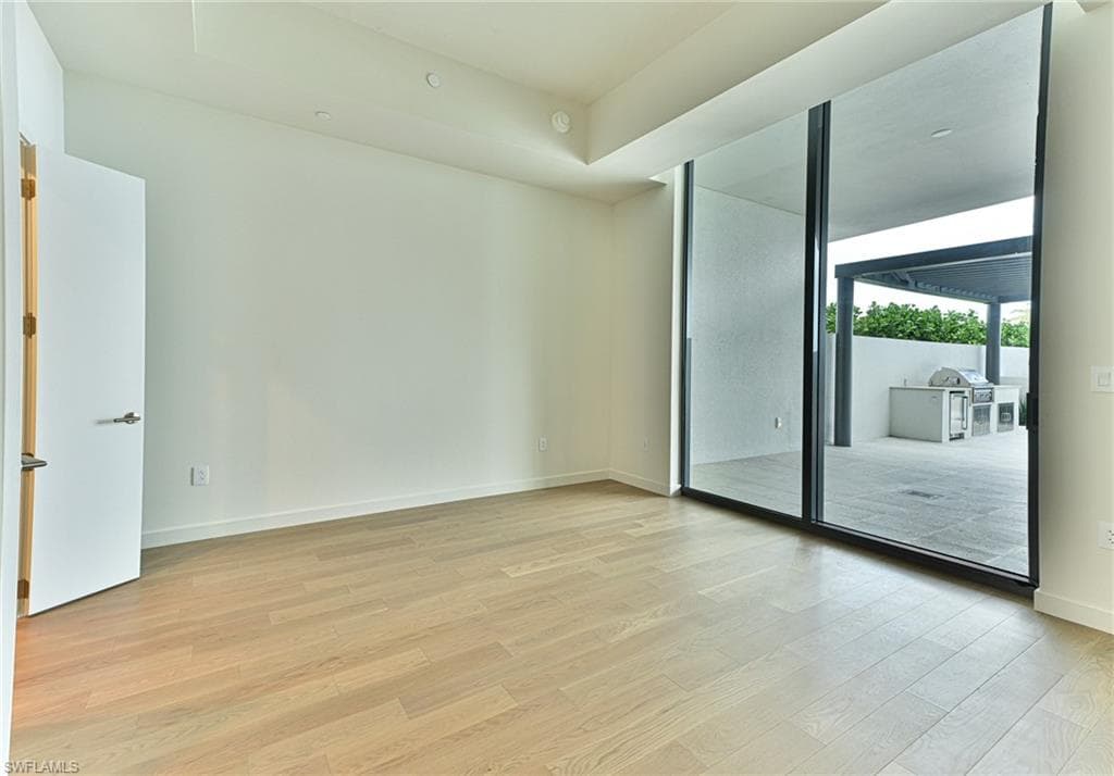 5100 SEAGRASS BLVD #105 BLVD photo 19 of 50