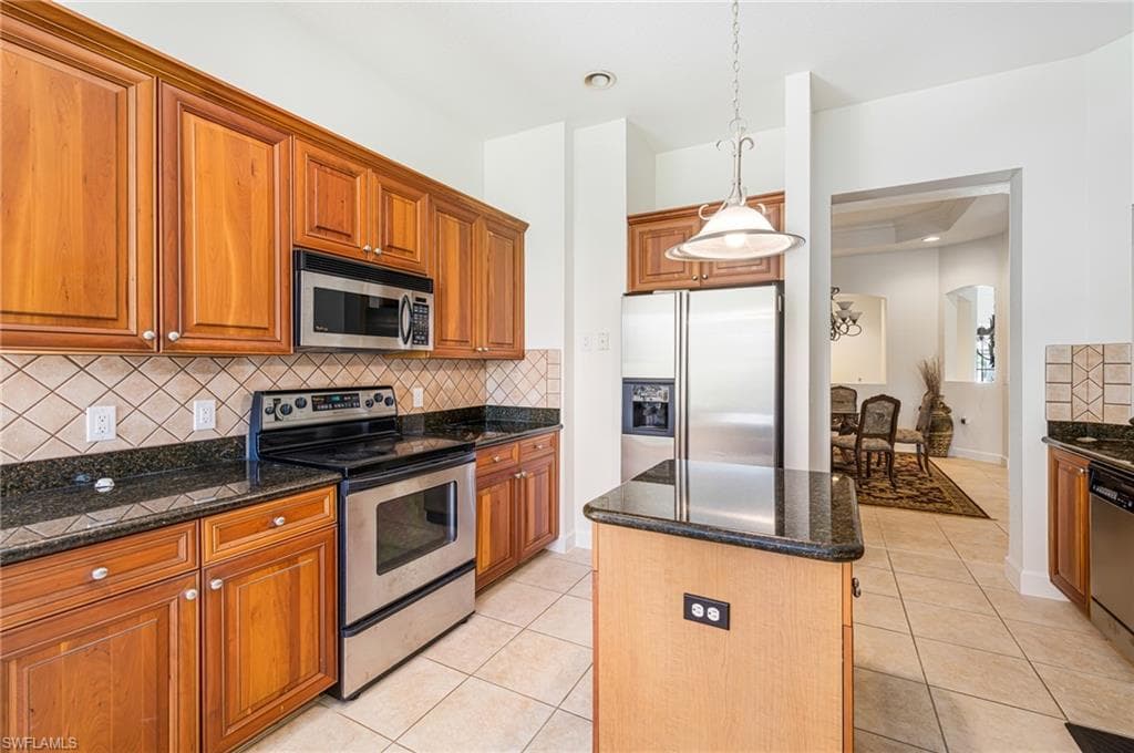 5021 Indigo Bay BLVD 202 photo 5 of 43