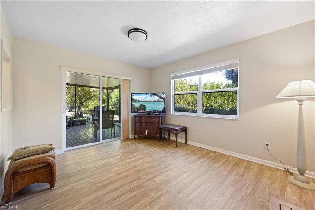 15637 Omai CT photo 19 of 38
