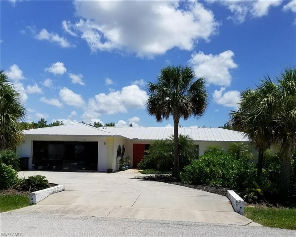 120 Barracuda DR photo 2 of 16