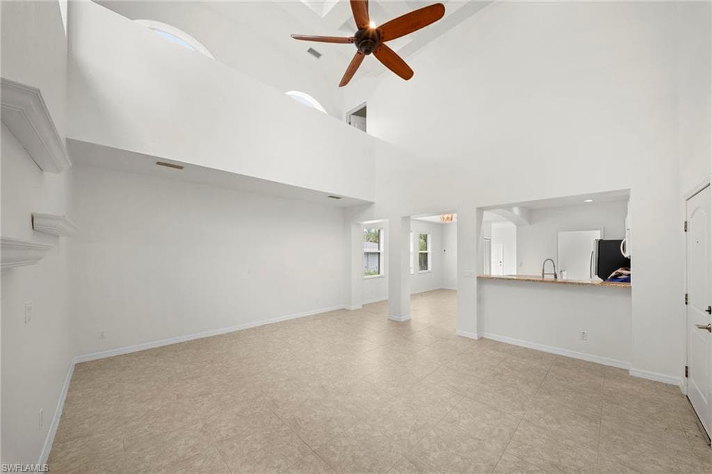 4011 Tarpon AVE photo 11 of 28